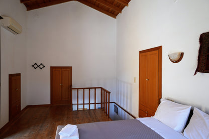 Panoramic View House