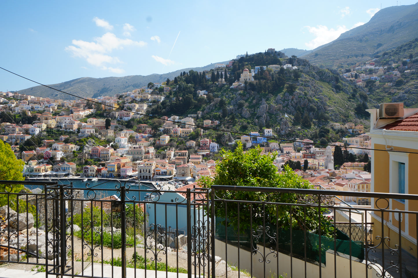 Panoramic View House