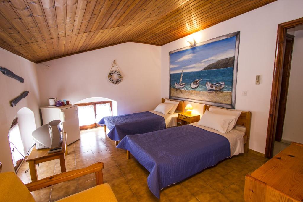 Symi Center Hotel