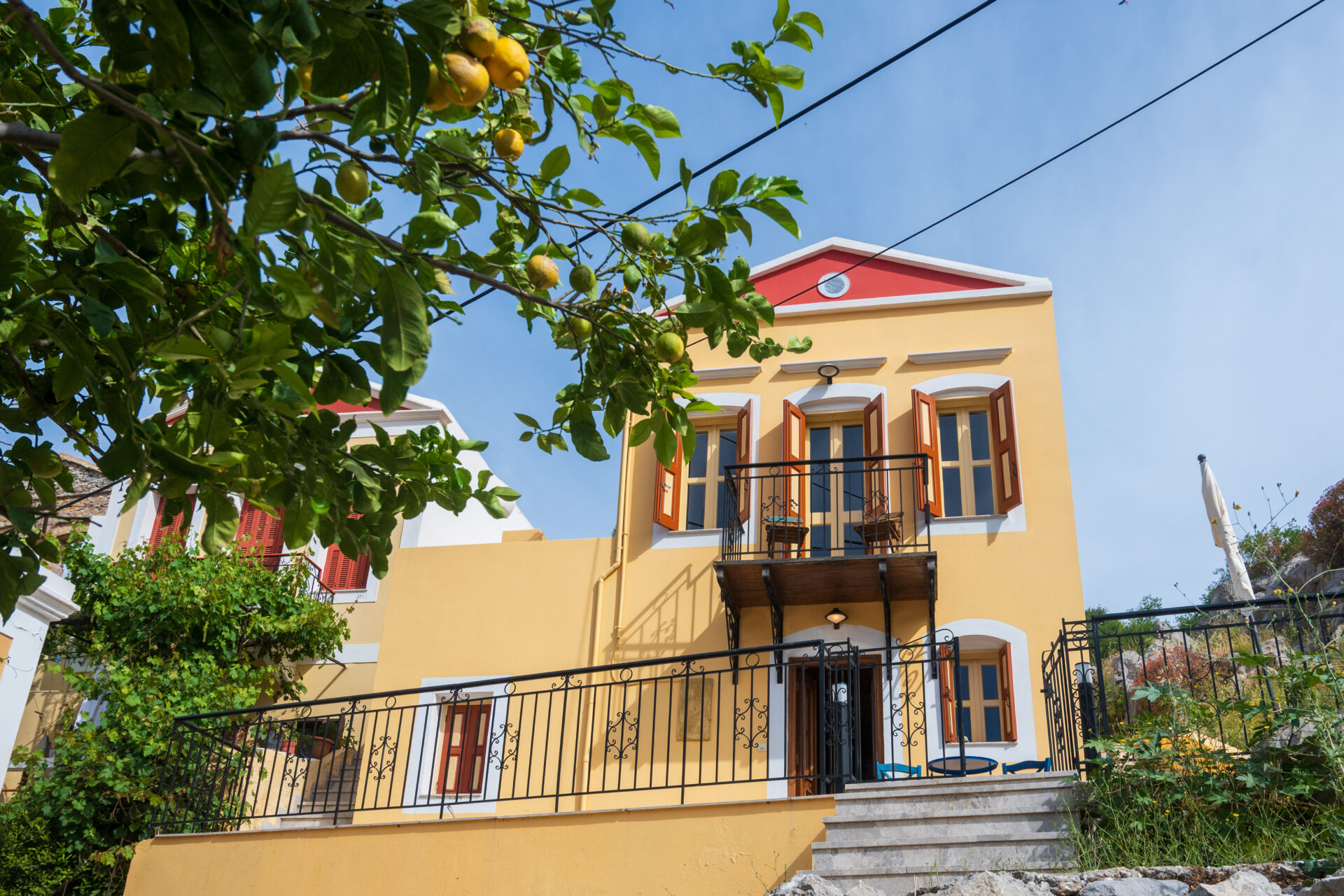Panoramic View House